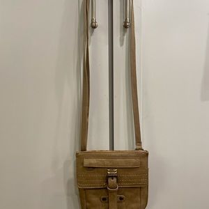 Sherpani crossbody purse